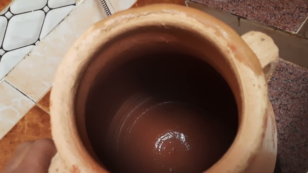 عزل زلعة المش أو البلاص قبل وضع الجبنة القريش وتخزينها