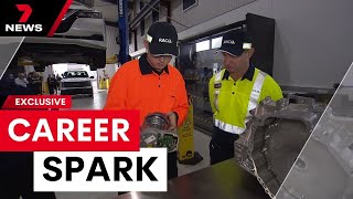 How you can sign up to a free electric vehicle apprenticeship | 7 News Australia