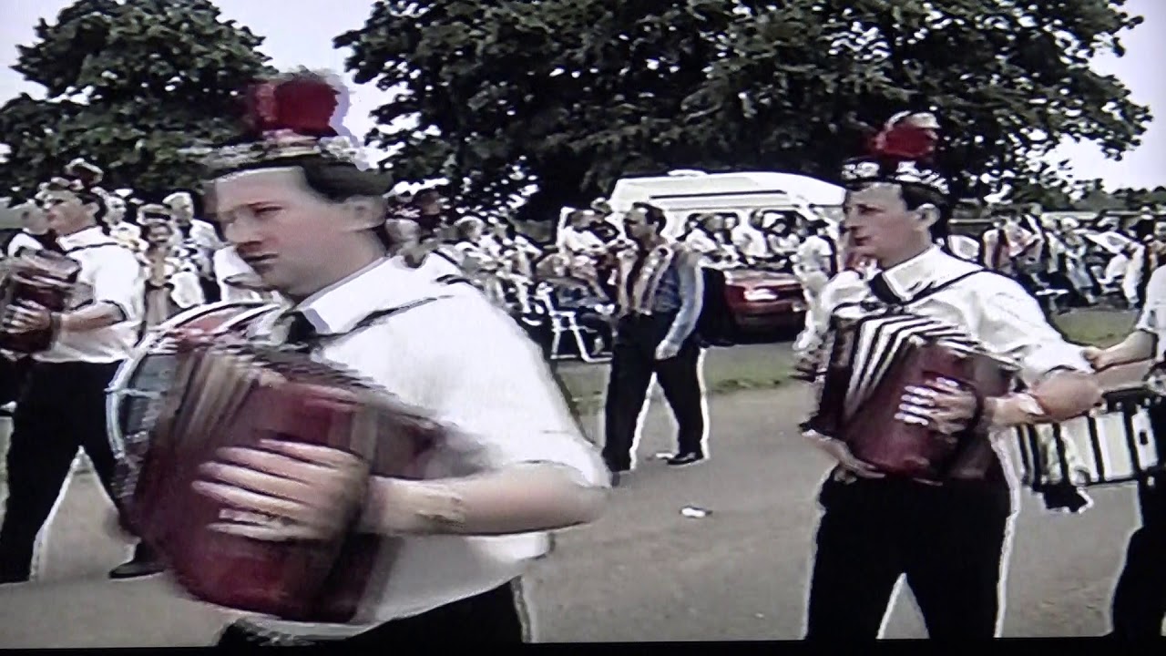Kelso Memorial Accordion Band 12th July 1999 YouTube