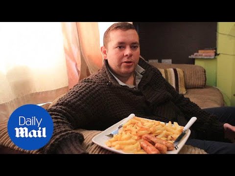 Daniel Pennock on his addiction to eating sausage and chips - Daily Mail