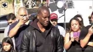 Tyrese Gibson Breaks Down In Tears At Paul Walker Crash Site.  (FULL VIDEO)
