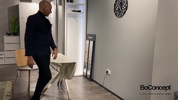 BILLUND dining table by BoConcept