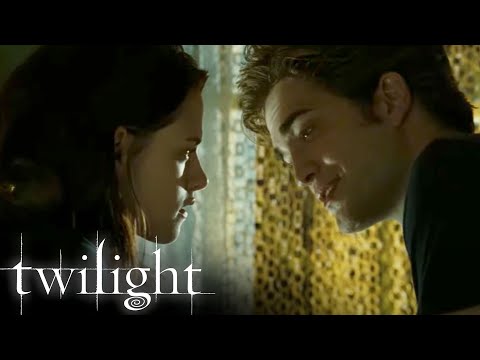 'Stay Very Still' | Twilight