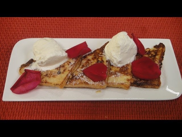 Cinnamon French Toast With Vanilla Icecream