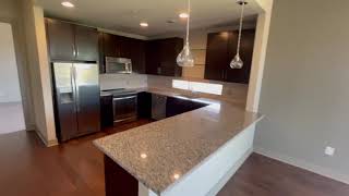 B5 2x2 1,350 sqft
