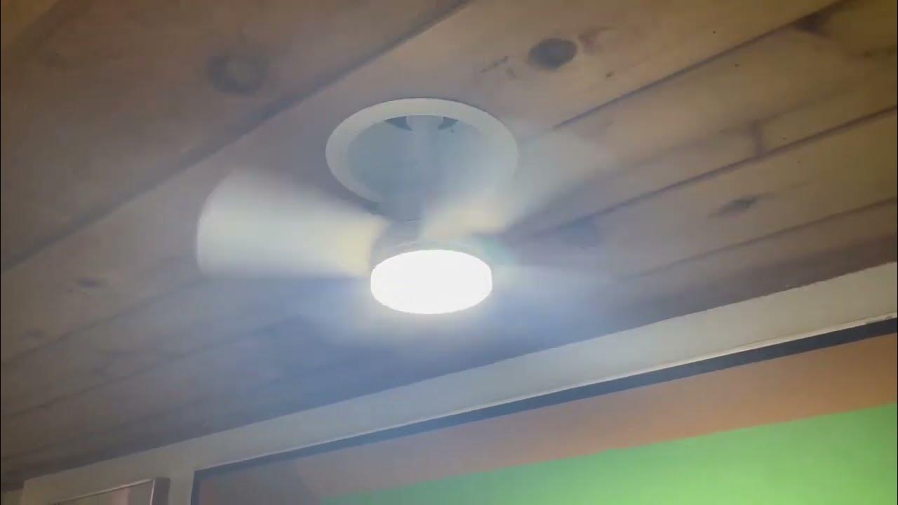 Bell & Howell/Emson Socket Fan YouTube