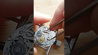 How to start a disassembly of a watch movement at home