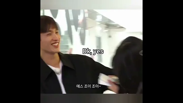 Enjoy Joy with DK 🤣🤣 #goingsvt #seventeen #svt #dokyeom #seventeenshorts #mingyu #dino #minghao