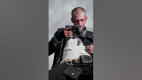 Drug Addict Pulls a GUN on Interviewer | Soft White Underbelly