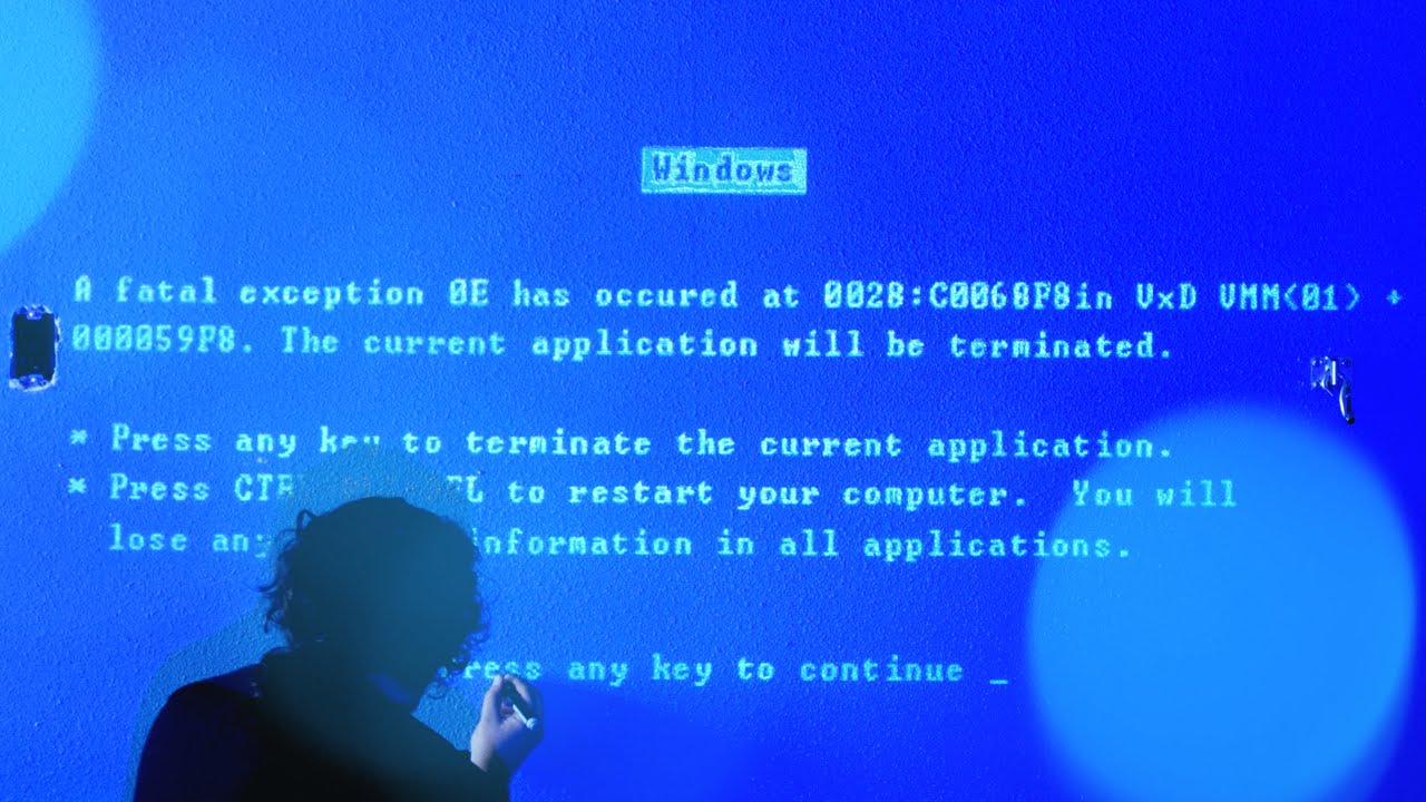 Painting The Blue Screen Of Mini Mylife You Painting The Blue Screen Of Mini Mylife