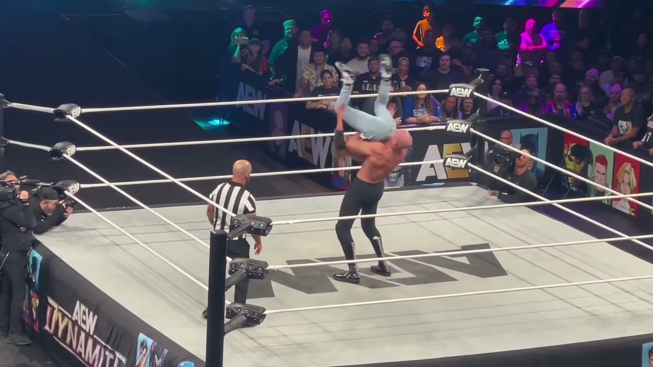 AEW DYNAMITE LIVE CROWD REACTIONS VLOG, HOUSTON,TX 11-5-25 