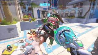 playing lucio on my alt is like hacking