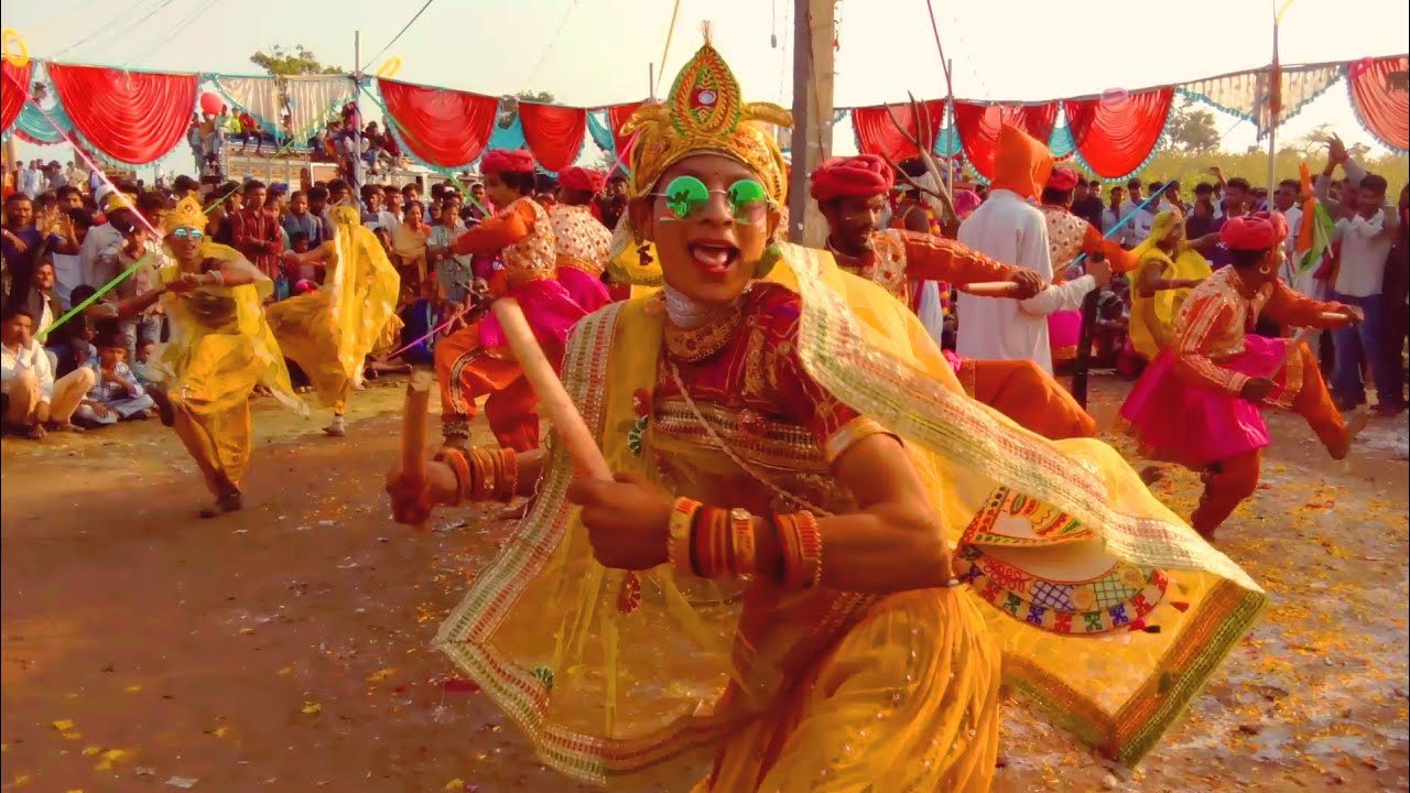 रजवाड़ी गरबा मंडल थिगली की टीम झोपाली में तीसरा स्थान प्राप्त कि ₹3,333