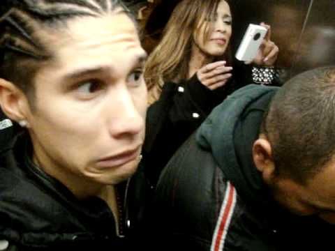 CHINO Y NACHO ATRAPADOS EN EL ASCENSOR (VIDEO ORIGINAL)