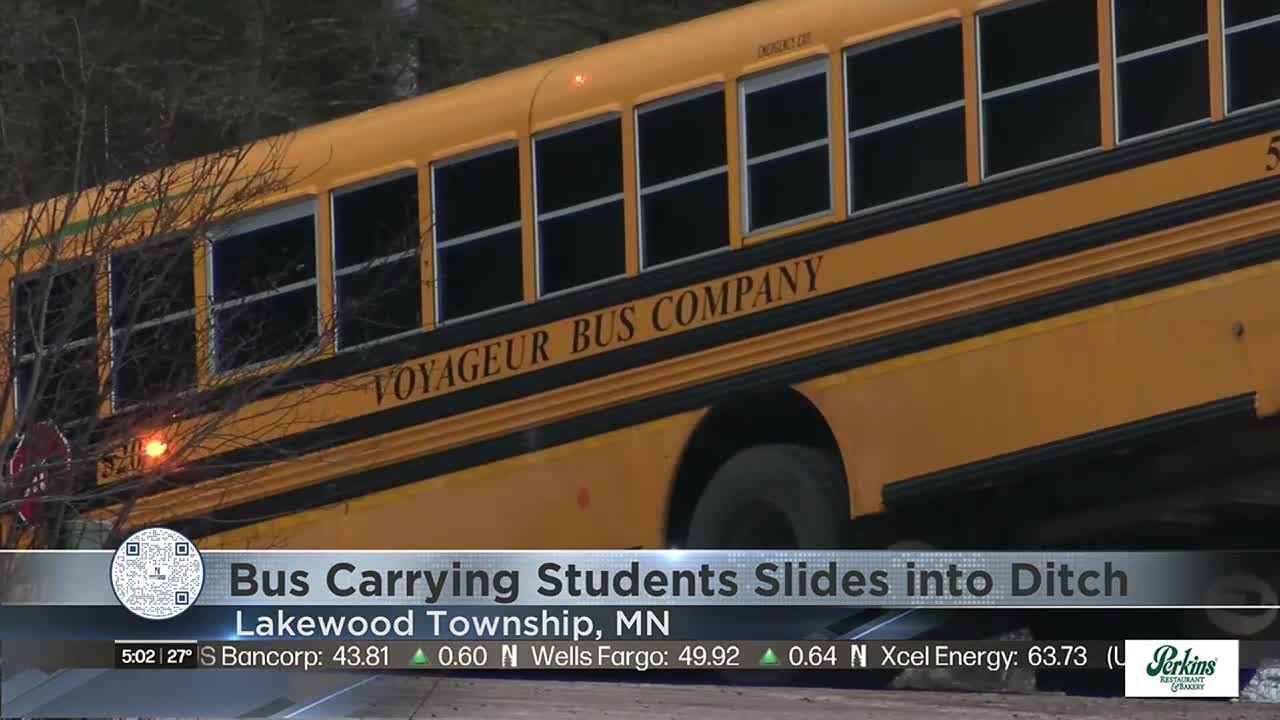 School bus slips into ditch amid icy conditions near Duluth - YouTube
