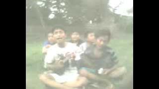 Download lagu Punk rock BMG 906 kusambut esok hari