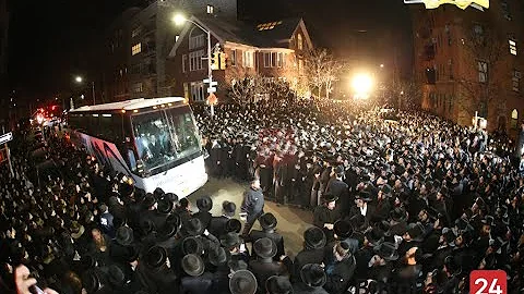 THROWBACK: 8 Years Ago - The Night Boro Park Erupted After Rubashkin’s Release
