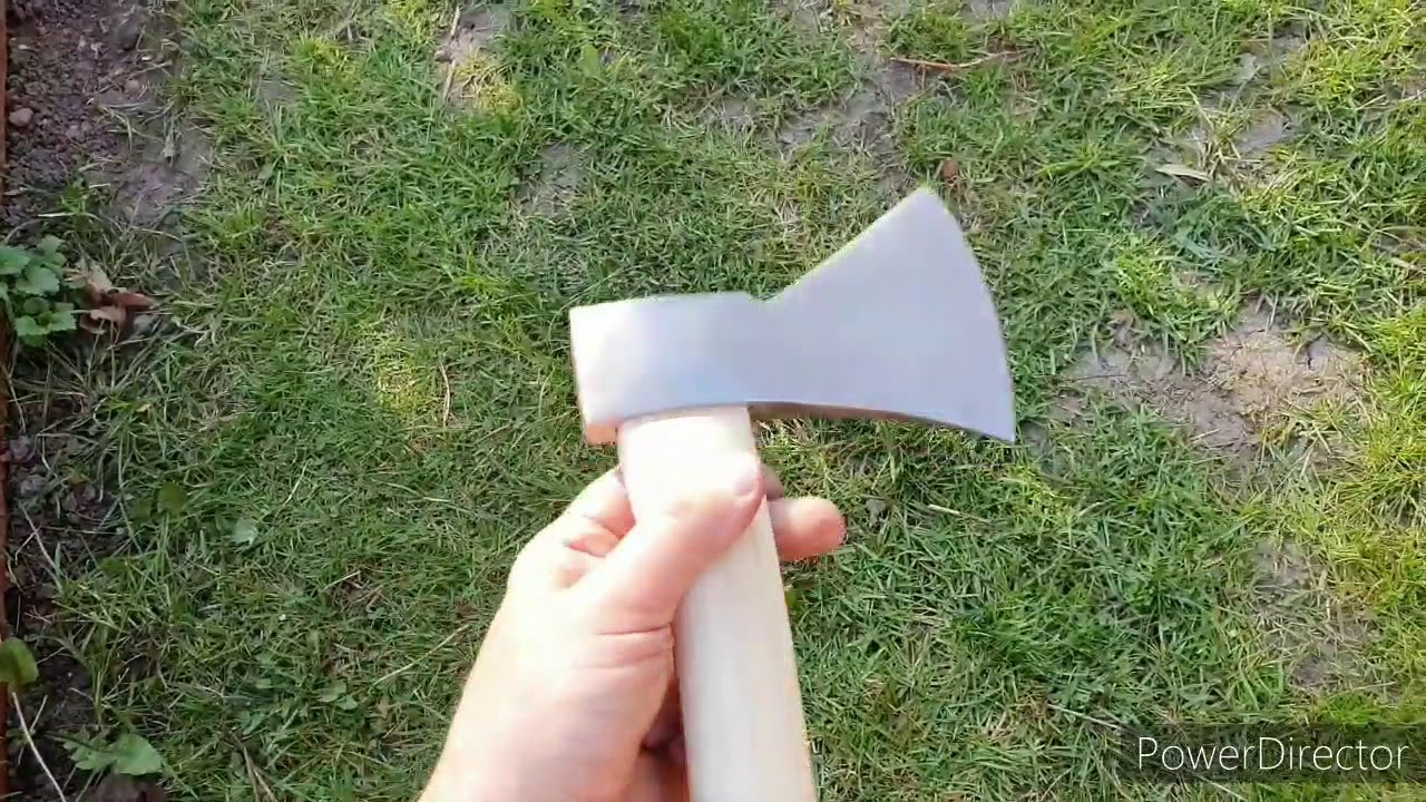 Flip your throwing axe head for a better bite! - YouTube