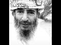 الكرامه ما يطيقوها الرخامه قد حجبها الله عن الناس الئام هاذا القصيدة اكثر من رائعة
