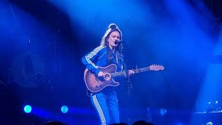 Amy Shark, 'Baby Steps', live at Qudos Arena on 12 June 2021