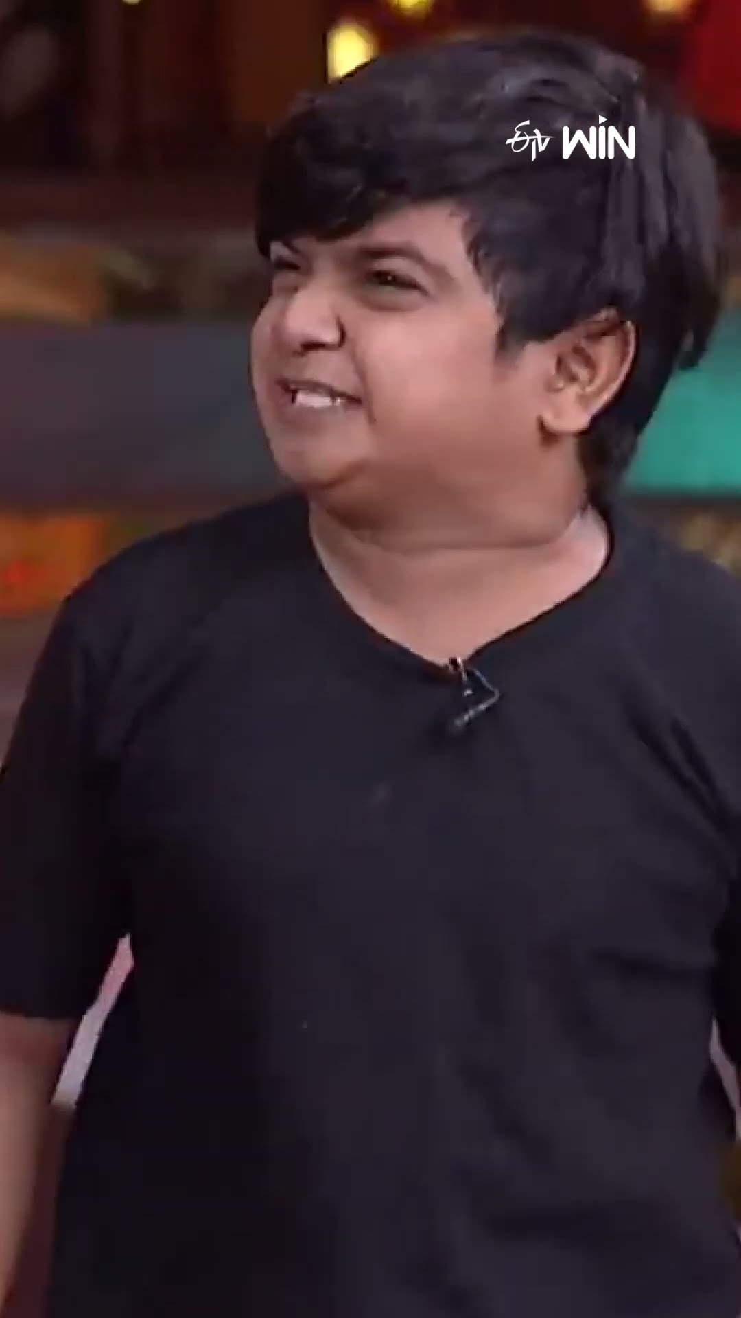 #shorts - అతనికి మర్యాద ఇచ్చేదే లేదంటున్న నరేష్..! #Sridevidramacompany #naresh #comedy