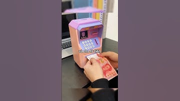Cặp nhận món quà bất ngờ khi mua máy ATM mini 😳