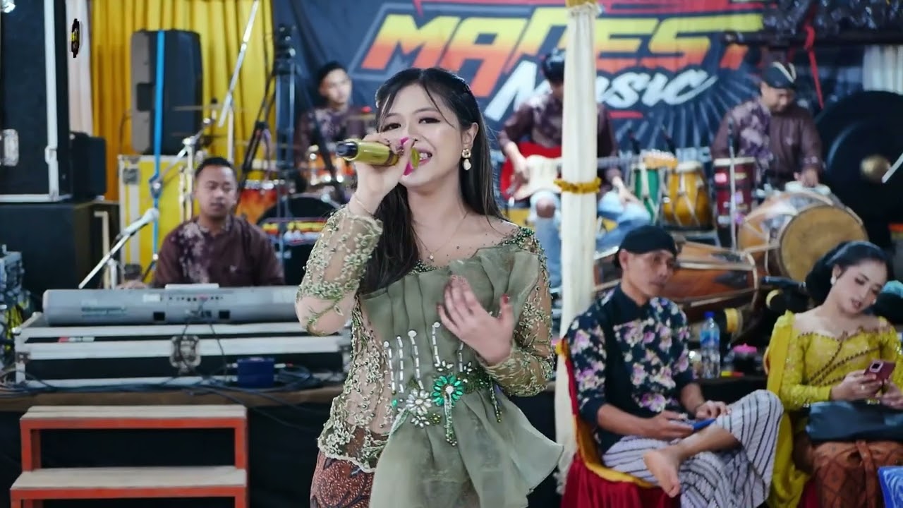 MADESTI LIVE GUDANG // BASUDEWA AUDIO