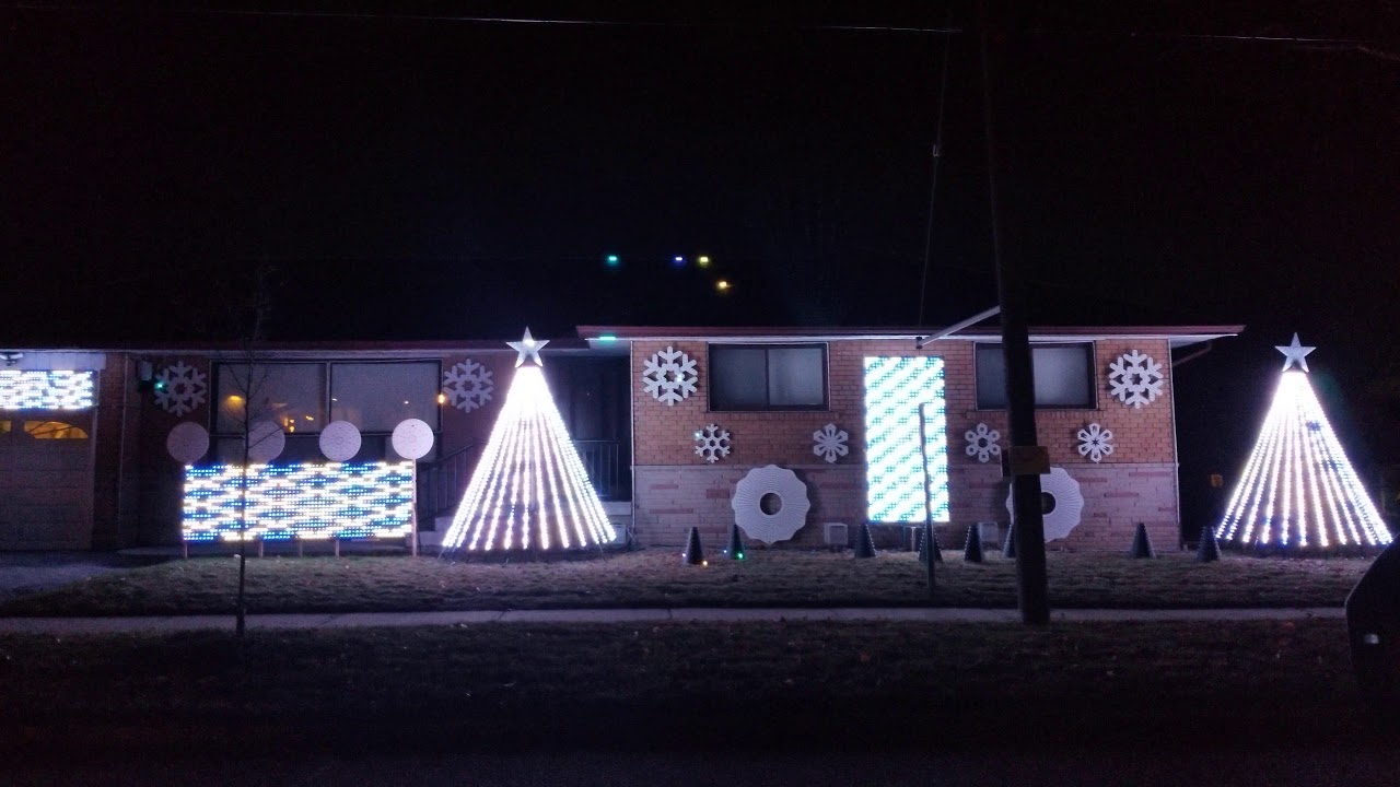 The Best Christmas lights in Toronto! (RAW) YouTube