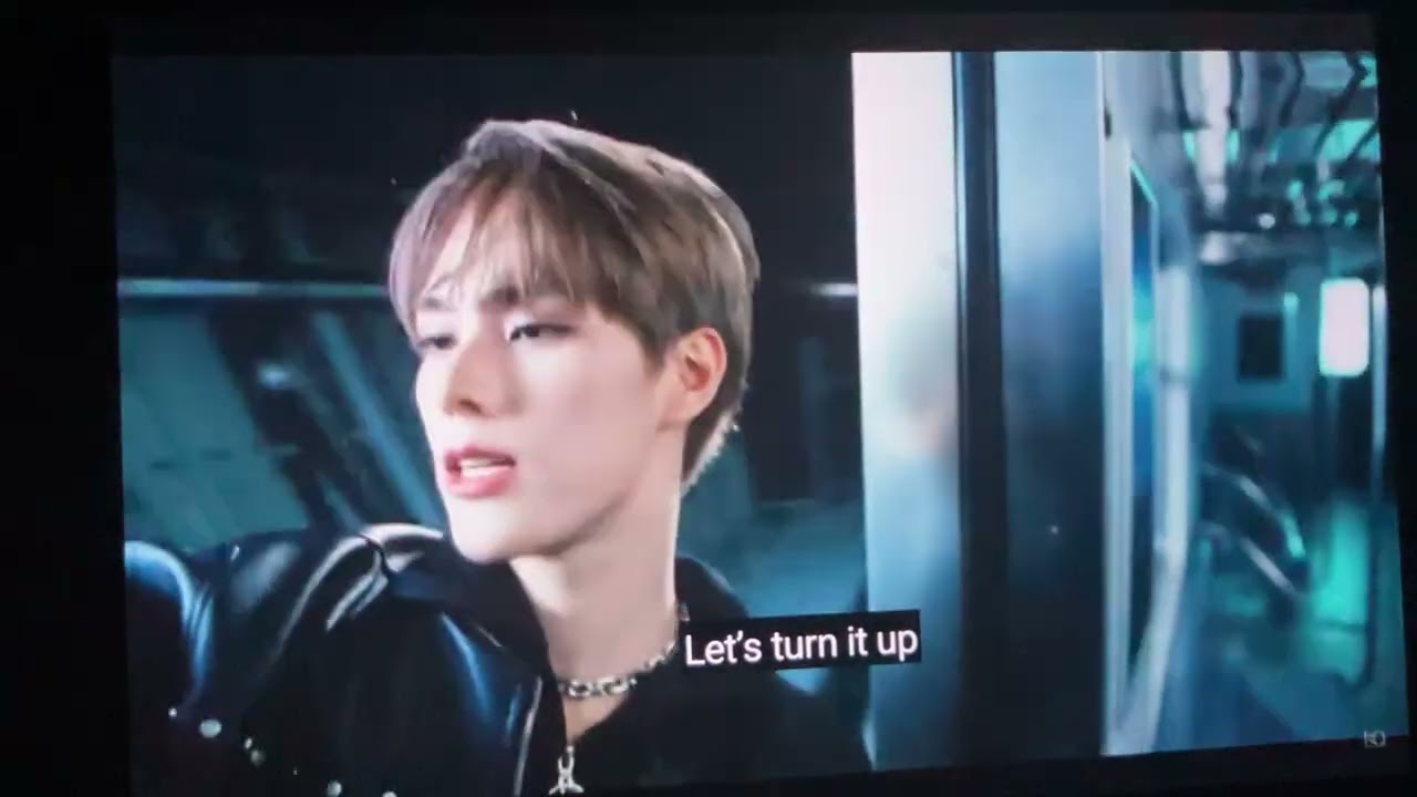 reaction to Xikers Superpower (Peak) MV