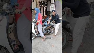 Funny video * Kena Balasannya Langsung🤔 Hhe🤣🤣 Subscribe Ya #shortvideo #comedy #funny #lucu #ngakak Funny video * Kena Balasannya Langsung🤔 Hhe🤣🤣 Subscribe Ya #shortvideo #comedy #funny #lucu #ngakak