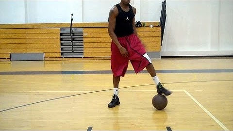 Point Guard Crossover-Hands-Up-Cross, Pound-Cross Drive Pt. 2 | Dre Baldwin