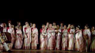 Calcutta youth choir performing in rabindra sadan, kolkata on 16th
september 2010 "bohu bachor dhorey". direction: ruma guha thakurta
this song is written by...