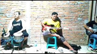 Tergilagila Latihan Dangdut New Paradista