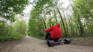 ELECTRIC TRIAD DRIFT TRIKE IN THE DIRT