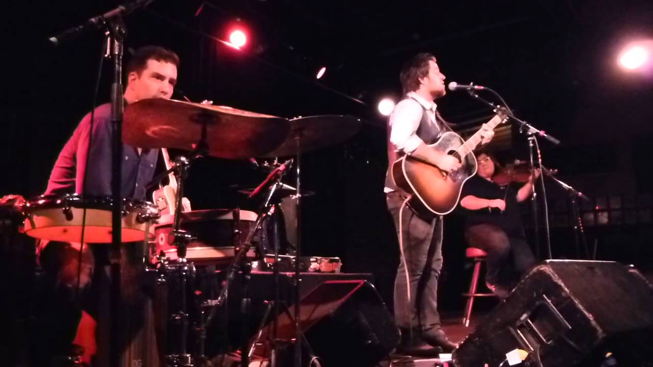 Annabelle - Coach House, San Juan Capistrano @LeeDeWyze - YouTube