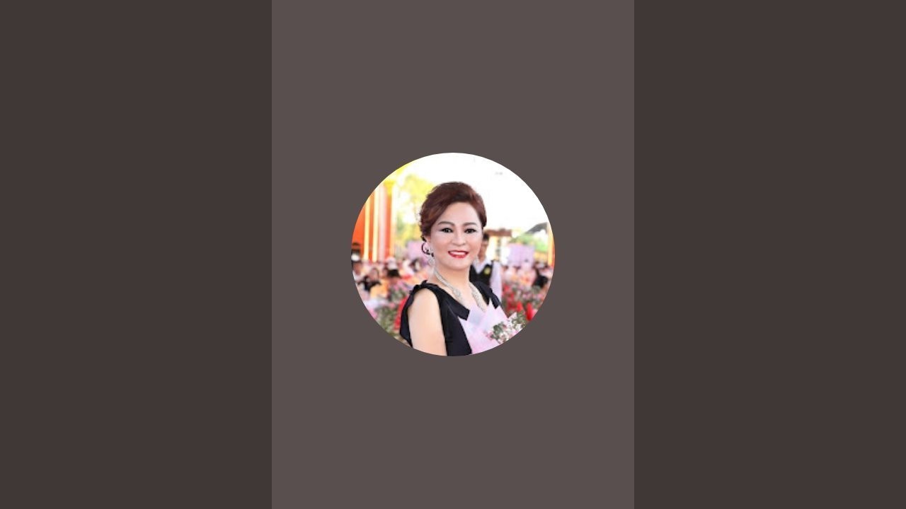 Outline Video Christina Nguyen đang phát trực tiếp!