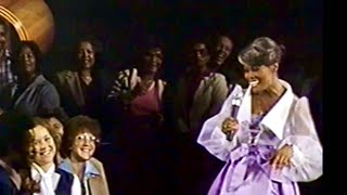 Dionne Warwick - SOLID GOLD | “I'll Never Fall In Love Again” (5/23/1981)
