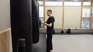 box. STAGING A PUNCH WITH THE SIMULATOR OF PUNCHER Pavel Cherny. Details on boxing-club.ru