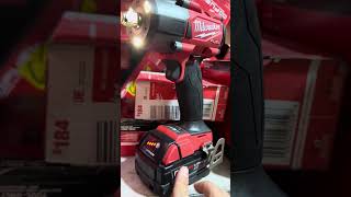 Bù lông Milwaukee 2962 881 Nm 5ah sac 220v zin 4tr3 0903396180
