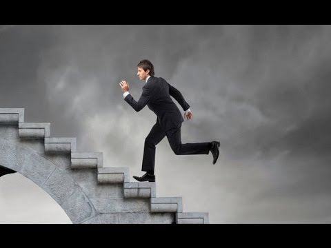 صعود الدرج احدى الرياضات الحارقة للدهون