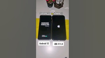 Samsung S10 vs. iPhone 11 boot up! Android 12 vs. iOS 17.1.3 #samsungvsiphone #galaxys10 #iphone11
