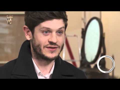 Video: Iwan Rheon nettoverdi: Wiki, gift, familie, bryllup, lønn, søsken