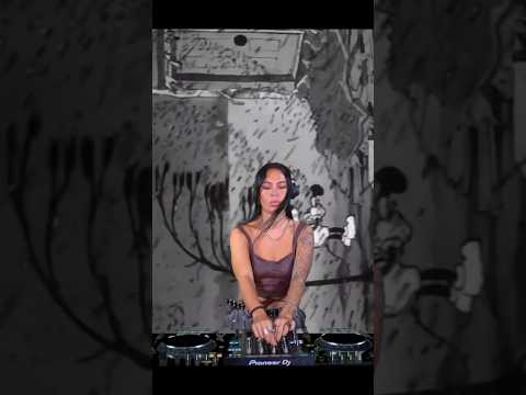 Anely Kiyaro #hardtechno #techno #darktechno #femaledj #dj #djremix #djset #djmix #rave #djviral