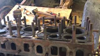 1946 Ford 6 Cylinder Flathead G Series Valve Removal Part 1