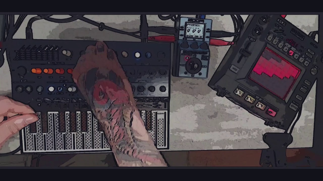 Horror Bass 🎛MicroFreak & Zoom MS70CDR YouTube