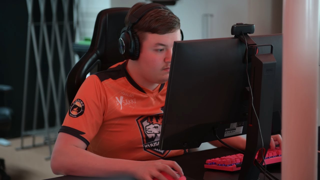 Pelaajakuva: Keksimage - Lucas Kuntsi | CS Suomi | KUUSAMO.gg