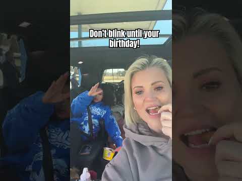 Well I blinked 7 times so I failed. 😅 #challenge #shorts #scarlettandtiania