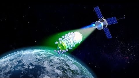 Space debris clean up using tractor beam of static electricity