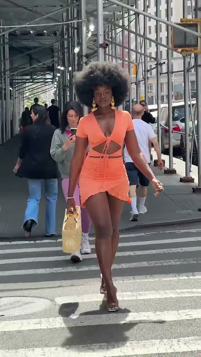 A goddess walking in New York City 🌆 #blackmodel #model #influencer #blackinfluencers #runwaymodel