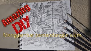 Menggambar sketsa alam pegunungan